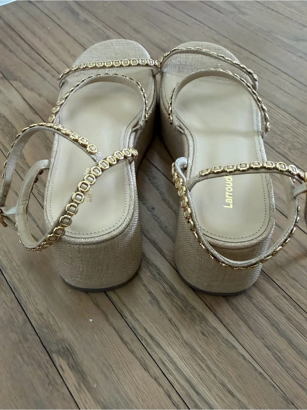 Larroude Gio Milanina Flatform Sandal (Beige Raffia)